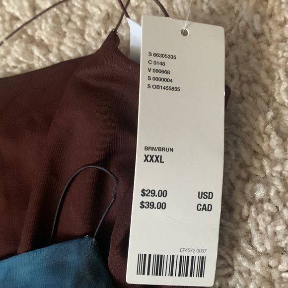 2 UO HANKY HEM CAMIS for one price - Picture 2 of 6